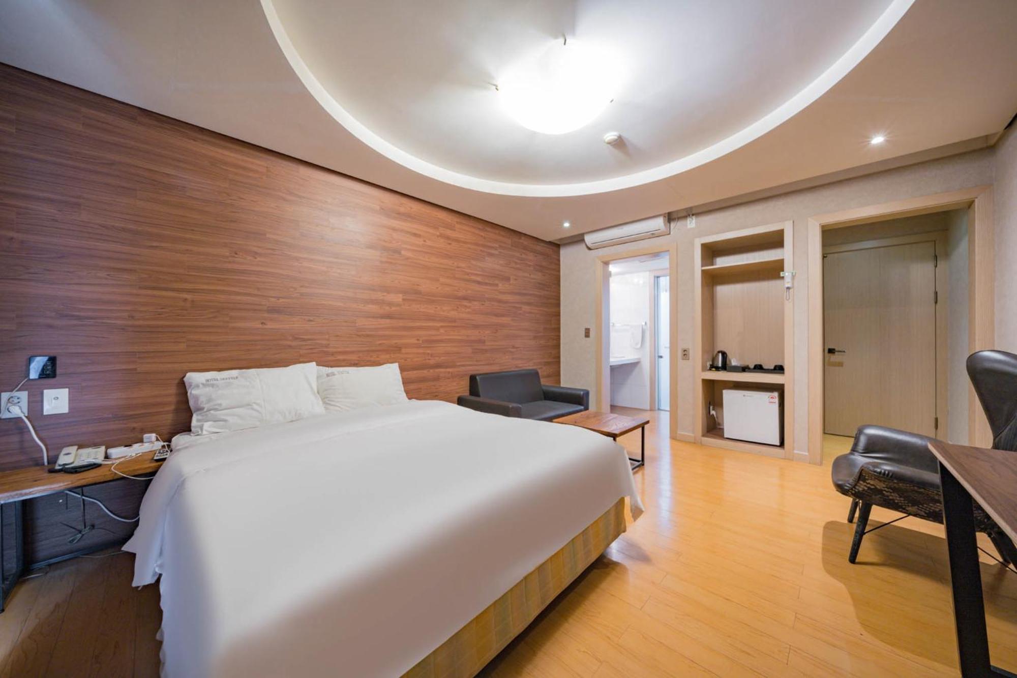 Airport Seattle Hotel 3*