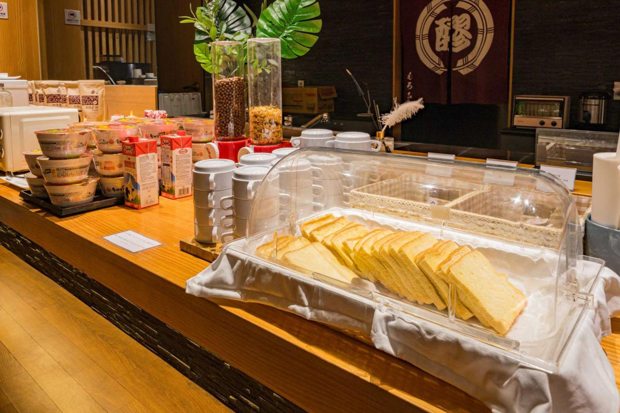 シアトル インチョン エアポート ホテル 3*