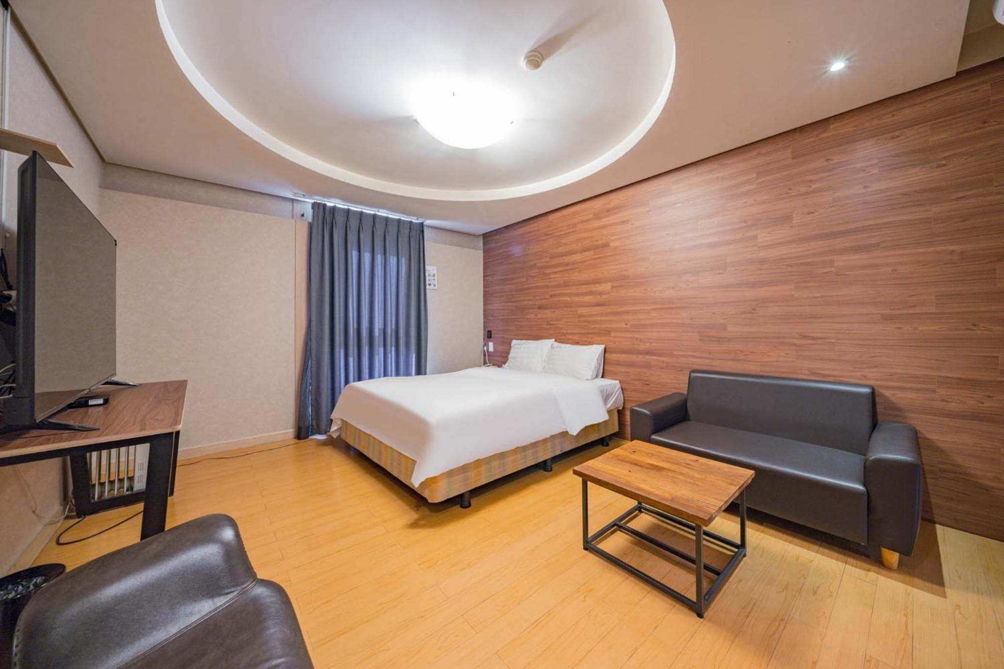 Airport Seattle Hotel 3*